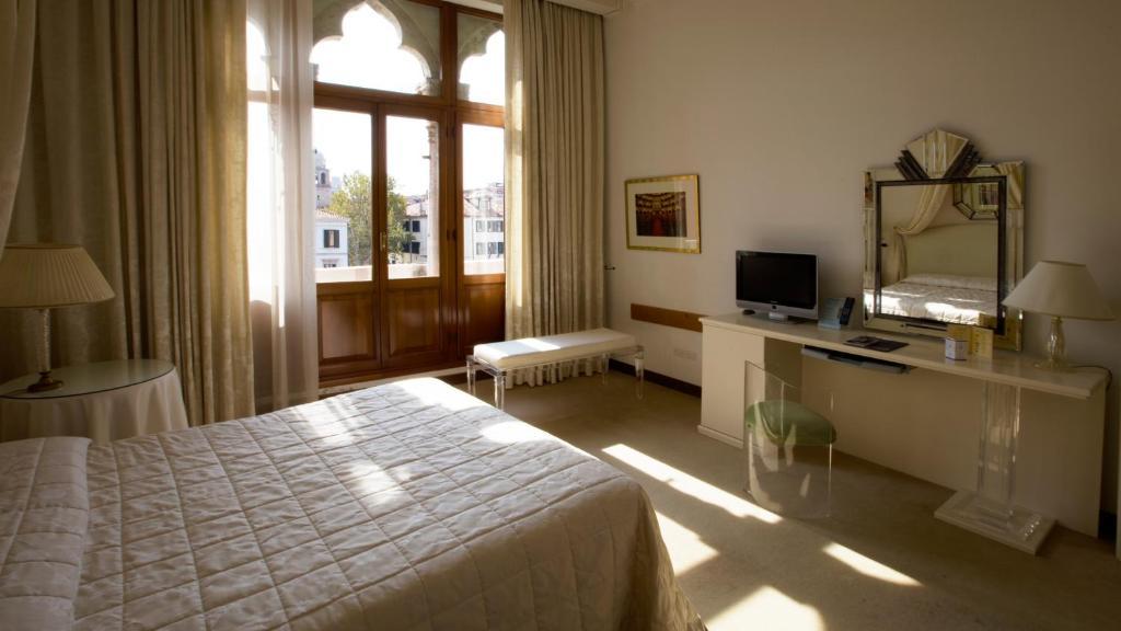 Quarto Duplo Deluxe - Vista Canal