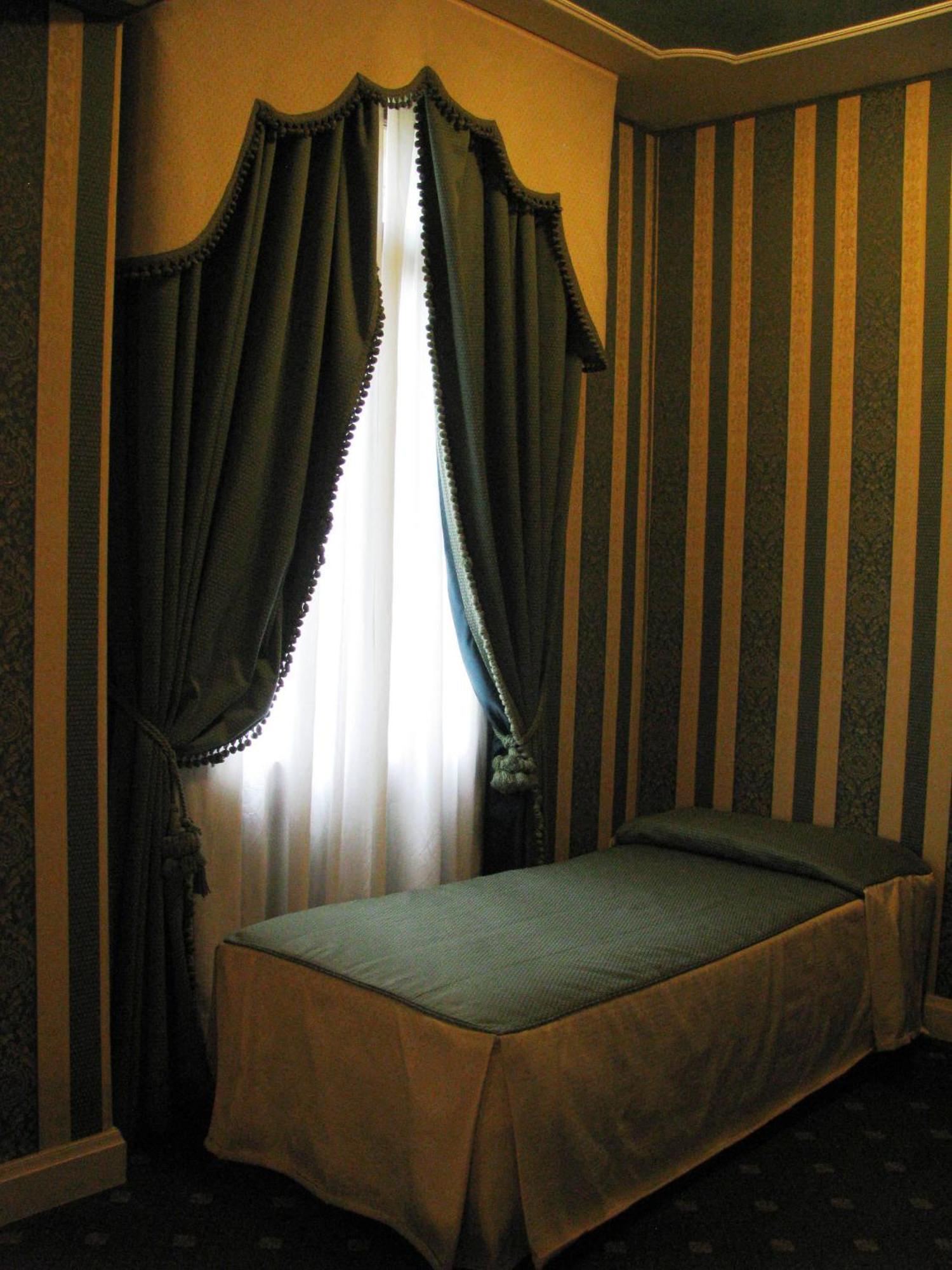 Quarto Individual